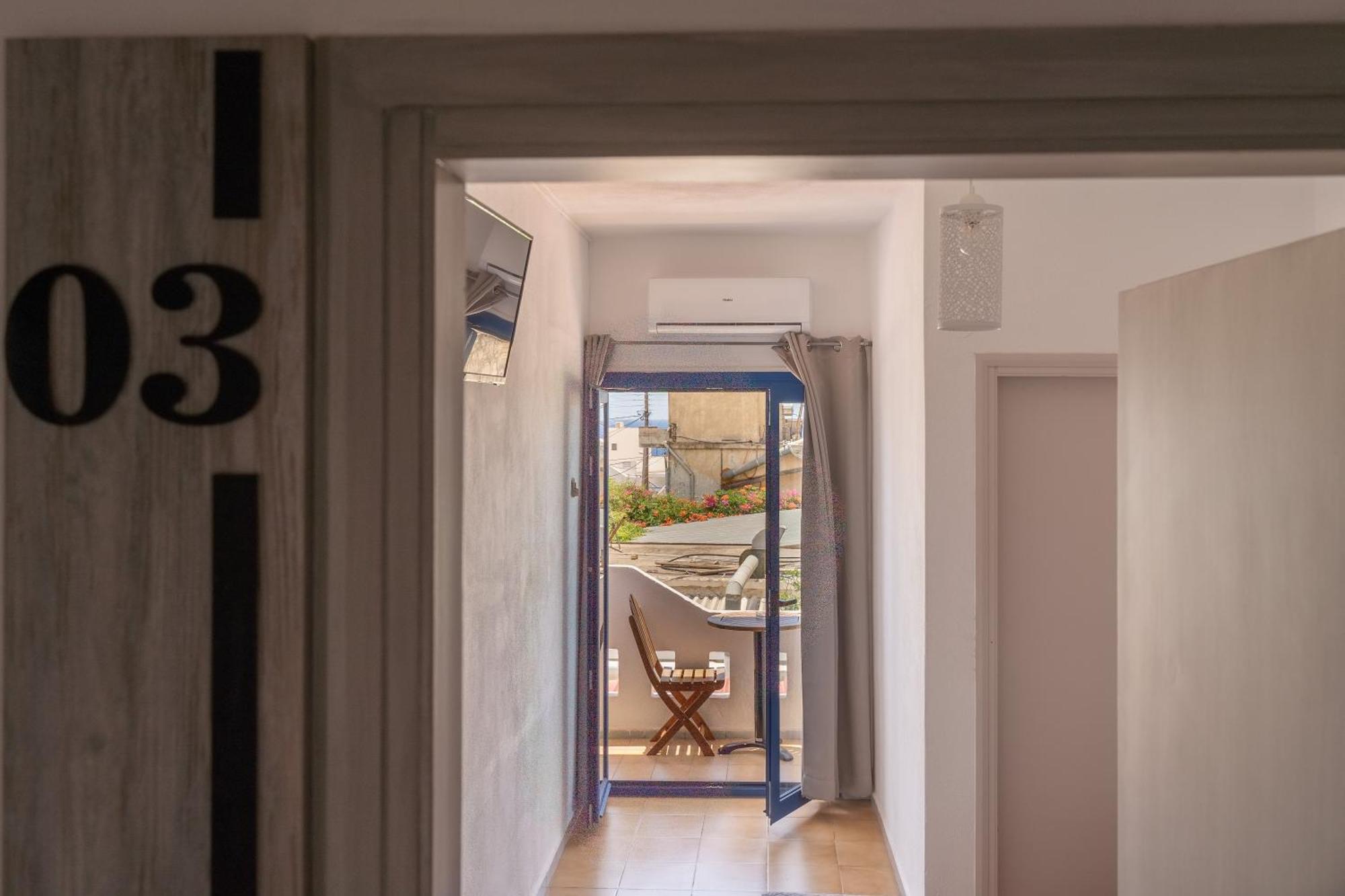 Giannis Rooms Agia Ruméli Exterior foto